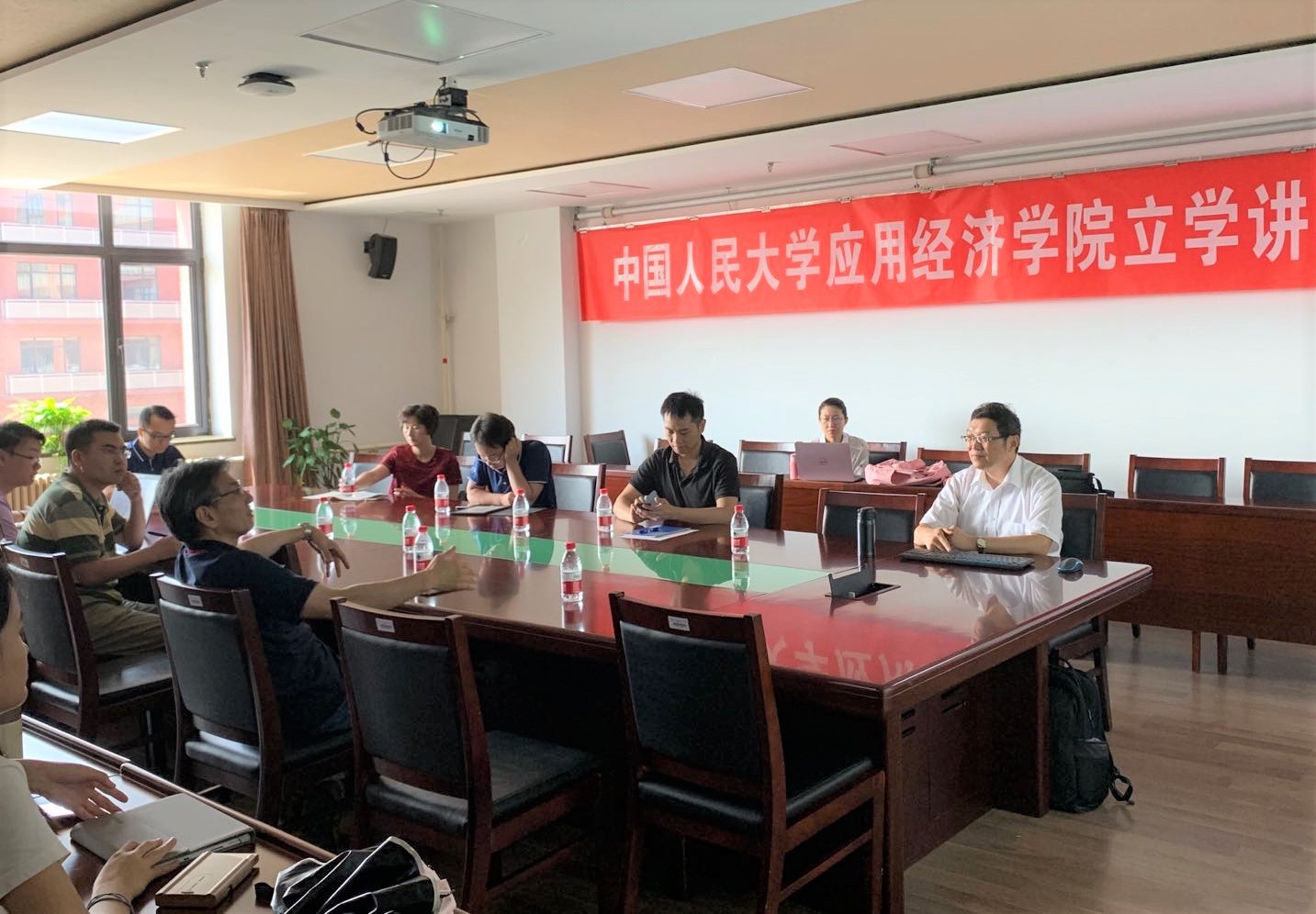 4b4888ba4a204b0ca78ee98d077e7d06.jpg 4b4888ba4a204b0ca78ee98d077e7d06.jpg