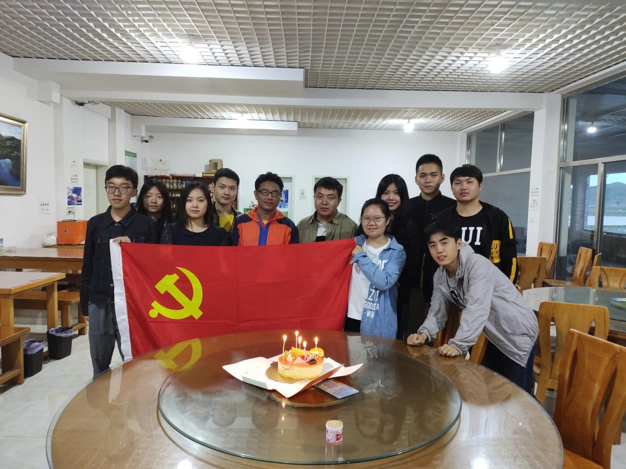 dcf3d72bea99442e8b785ecac174512c.jpg dcf3d72bea99442e8b785ecac174512c.jpg