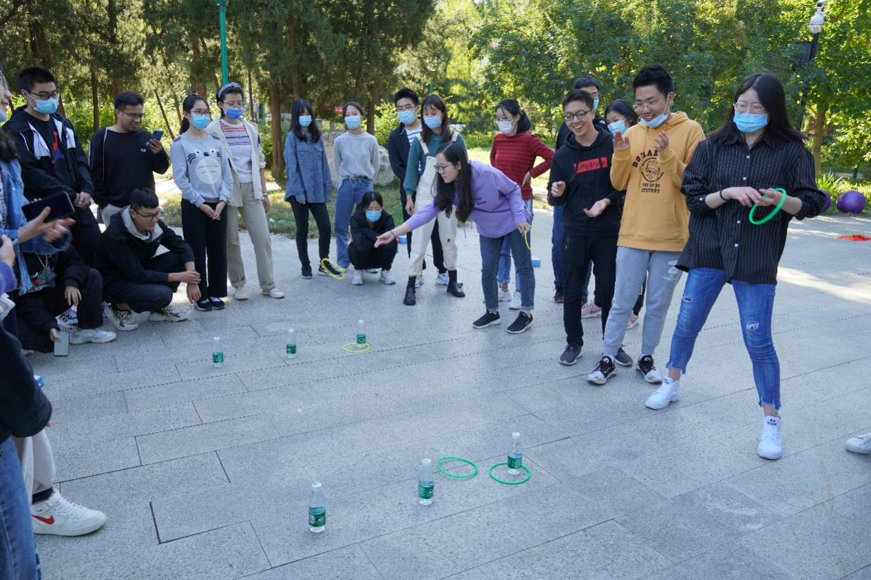 7409b0a5bd05402f8569bd81775d5fe6.jpg 7409b0a5bd05402f8569bd81775d5fe6.jpg