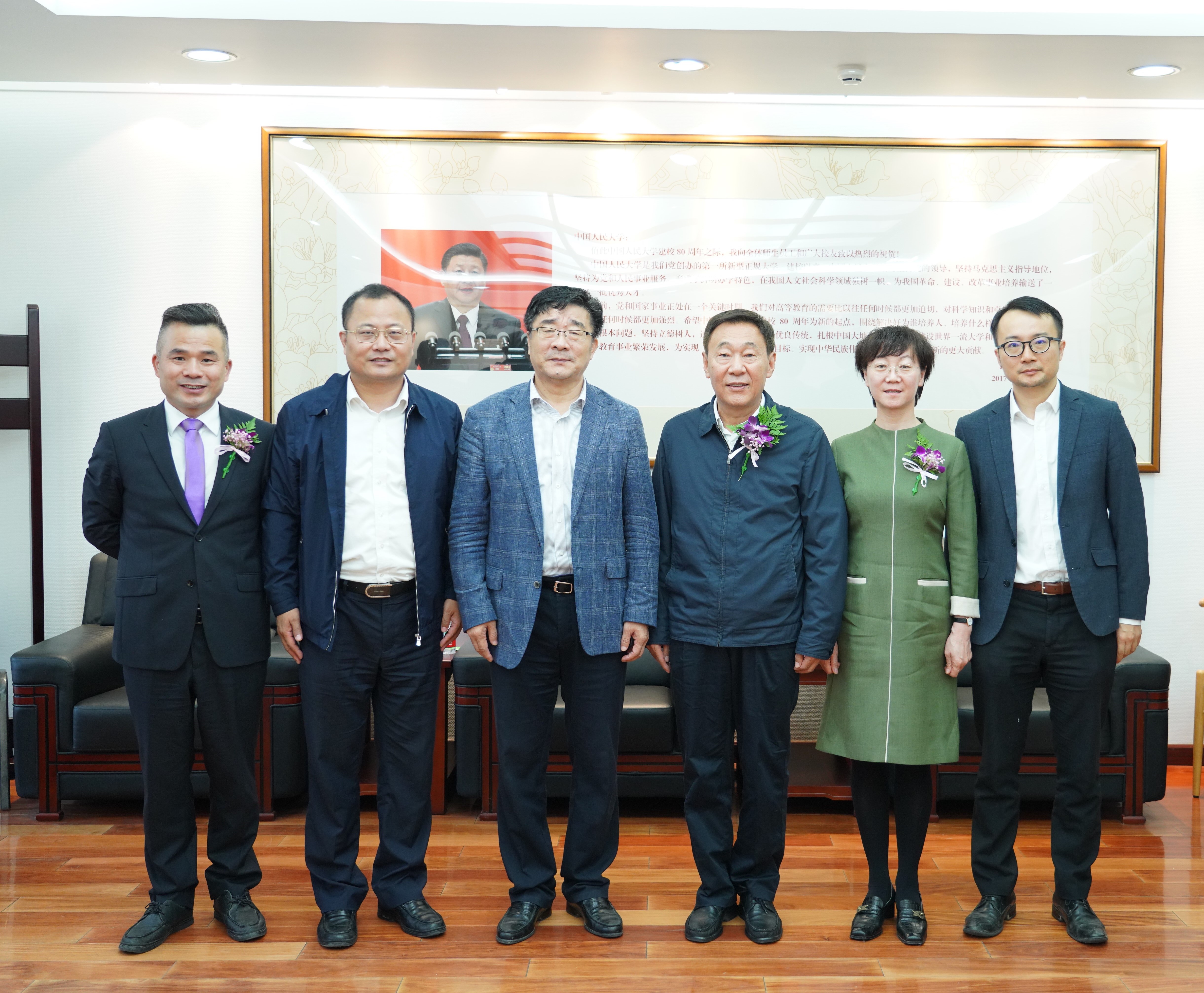 3ad695ec709e4d83bd23832fc6896af1.jpg 3ad695ec709e4d83bd23832fc6896af1.jpg